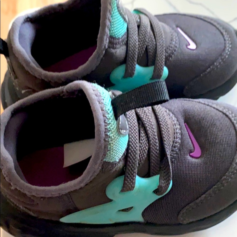 Nike 7 Toddler shoes